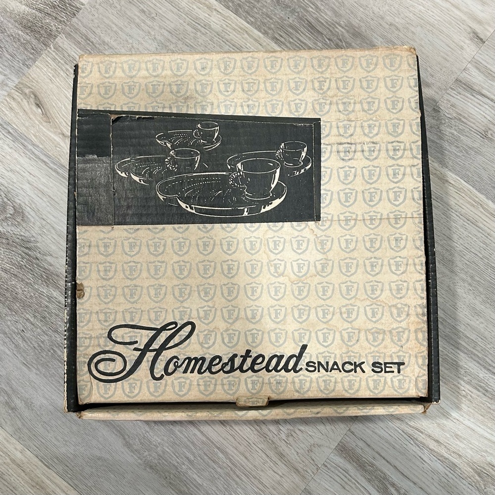 Vintage 1950s 8pc Federal Glass Homestead Snack Set Cups Plates Original Box